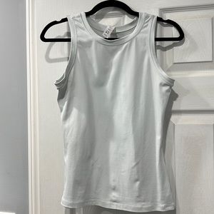 Paragon bluish white fit thank L